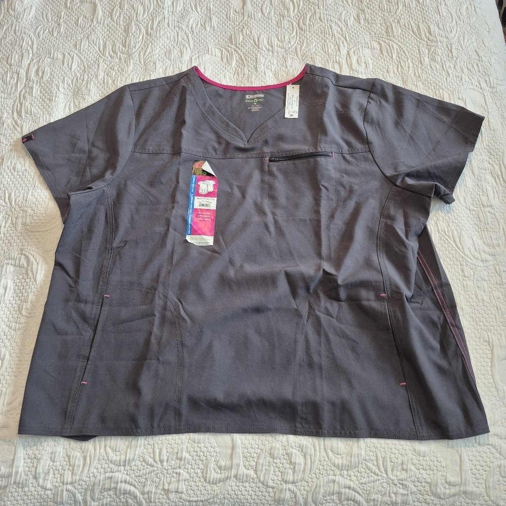 Scrubstar women's size 3X gray short sleeve scrub shirt 3 pockets NWT
